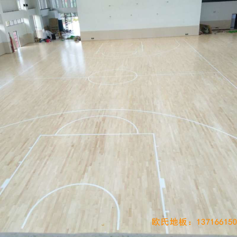 贛州寧都縣城關(guān)小學(xué)九章路校區(qū)運(yùn)動(dòng)地板鋪設(shè)案例