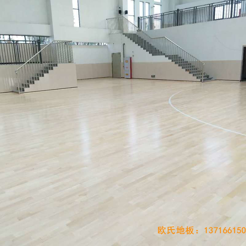 贛州寧都縣城關(guān)小學(xué)九章路校區(qū)運(yùn)動(dòng)地板鋪設(shè)案例