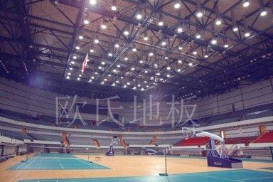 室內(nèi)體育館木地板都應(yīng)注意的日常維護(hù)