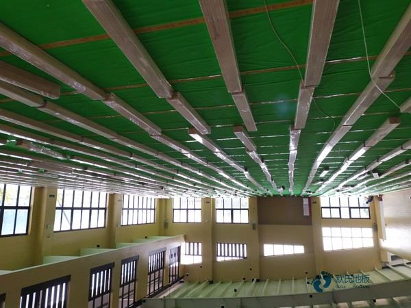 歐氏22mm厚運(yùn)動(dòng)場館木地板3