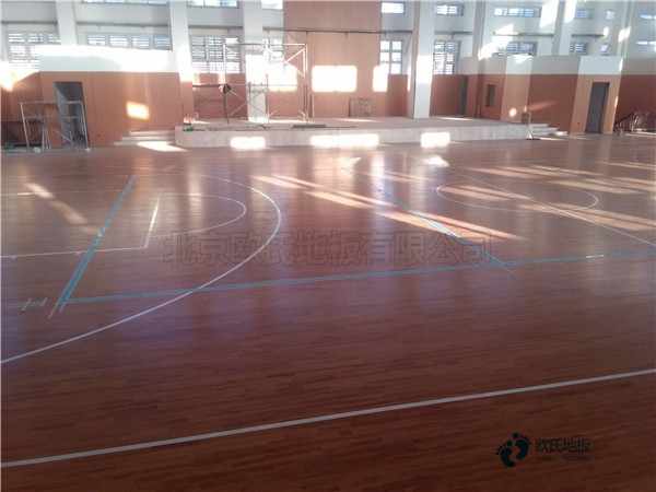 學(xué)校籃球體育地板安裝費