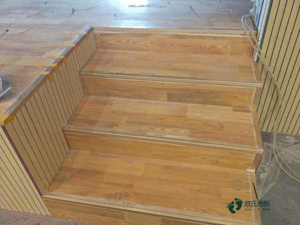 學(xué)校體育場館木地板施工流程2